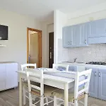 Dissoro Apartament *